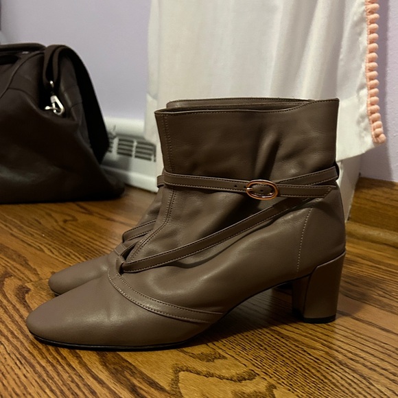 Repetto Gersen Leather Booties in taupe - Picture 10 of 12